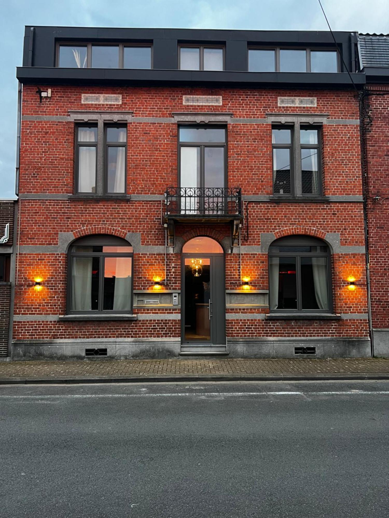 L'Appart By Authentic Saint-Ghislain Exterior photo
